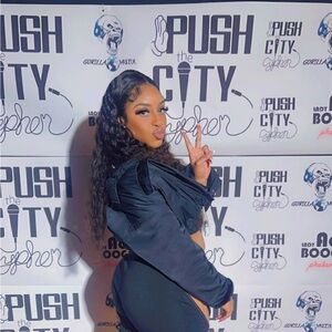 Meet your Posher, Amber